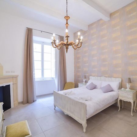 Ca2- City Central Apartment 2 อิล-เฟอร์ยานา ภายนอก รูปภาพ