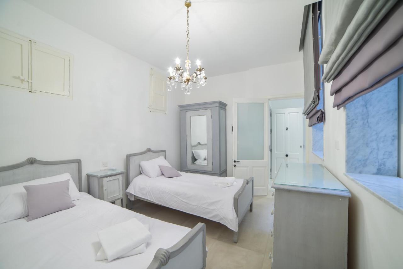 Ca2- City Central Apartment 2 อิล-เฟอร์ยานา ภายนอก รูปภาพ