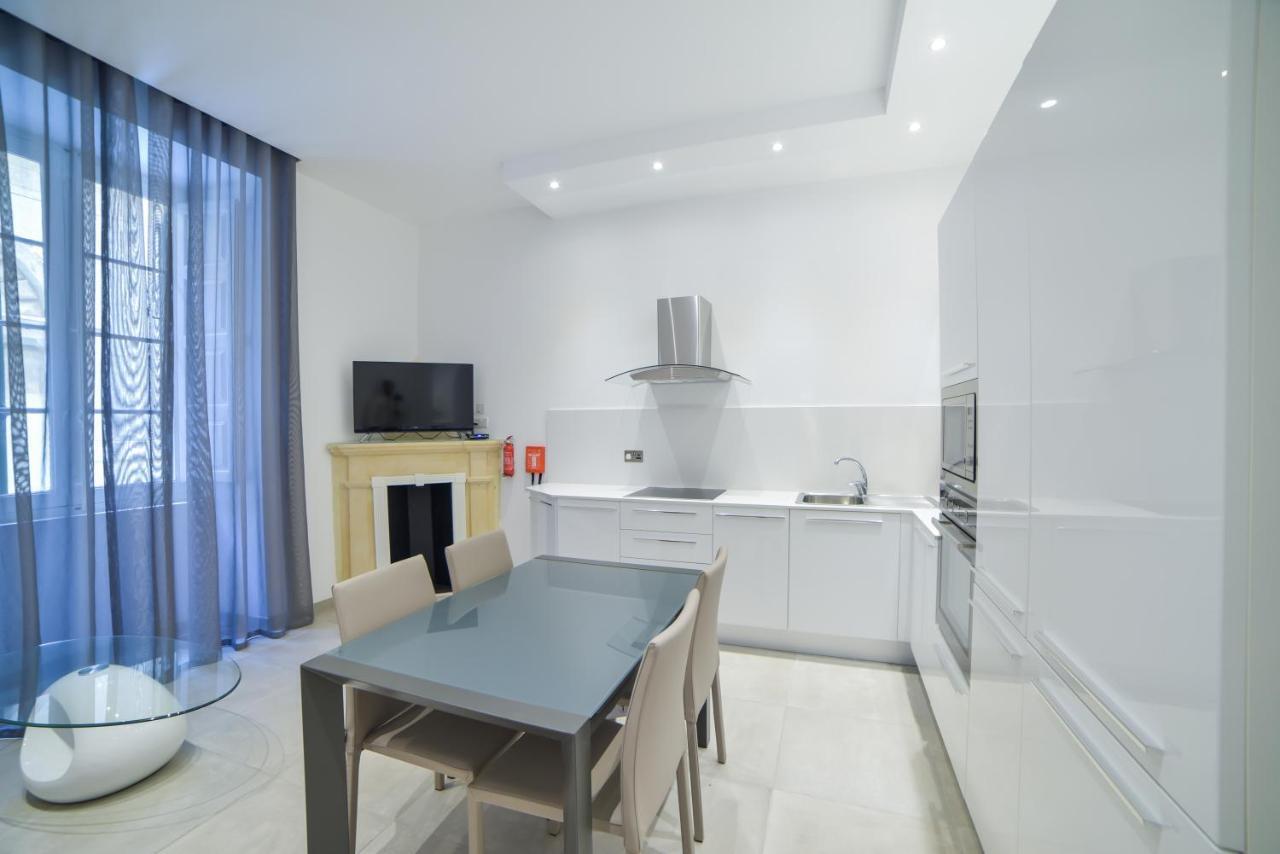 Ca2- City Central Apartment 2 อิล-เฟอร์ยานา ภายนอก รูปภาพ